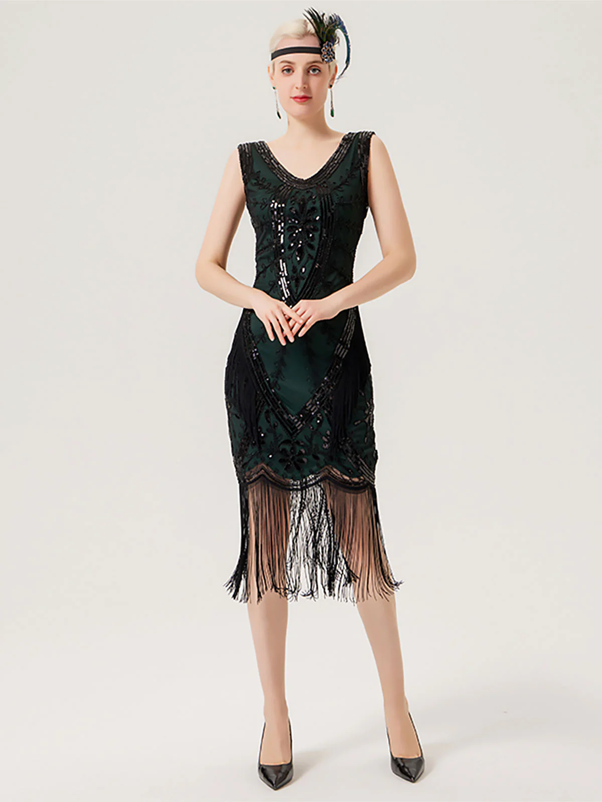 1920s Sequined Fringed Sleeveless Dress - Image 8