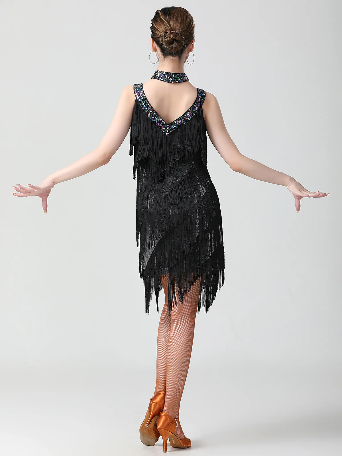 1920s Sequined Sleeveless Fringed Hem Dress - Image 4