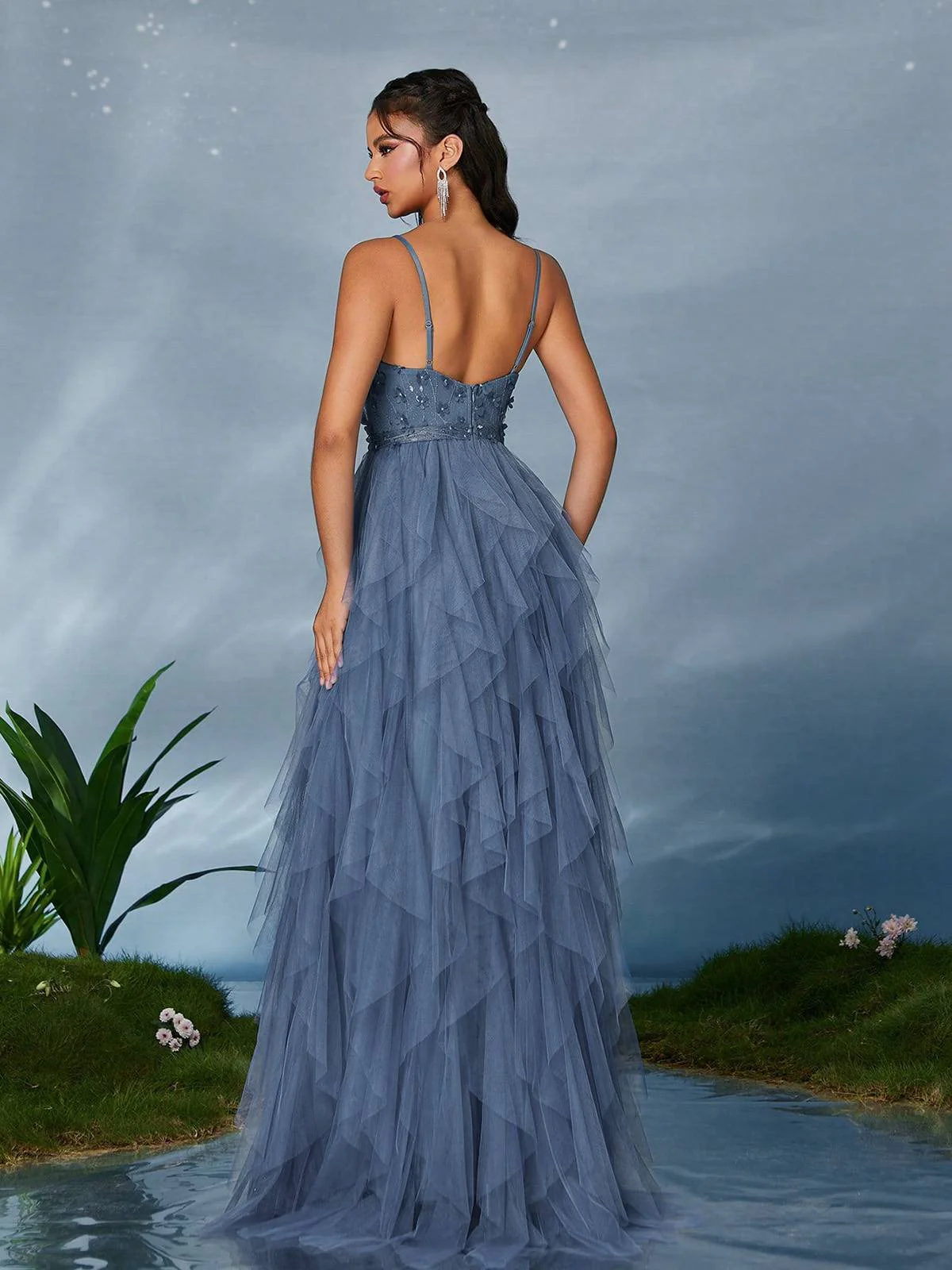 1930s Appliques Tulle Glitter Slit Tiered Prom Dress - Image 4