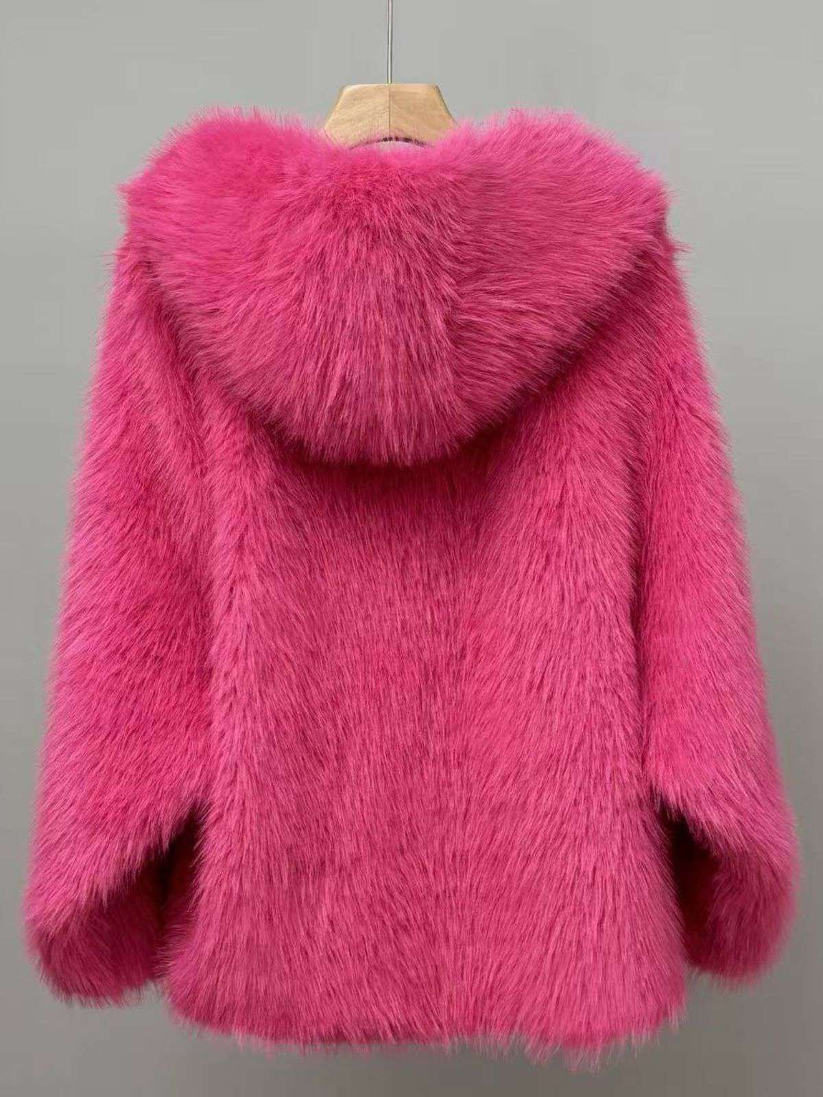 1930s Faux Fur Hooded Lapel Solid Coat - Image 5