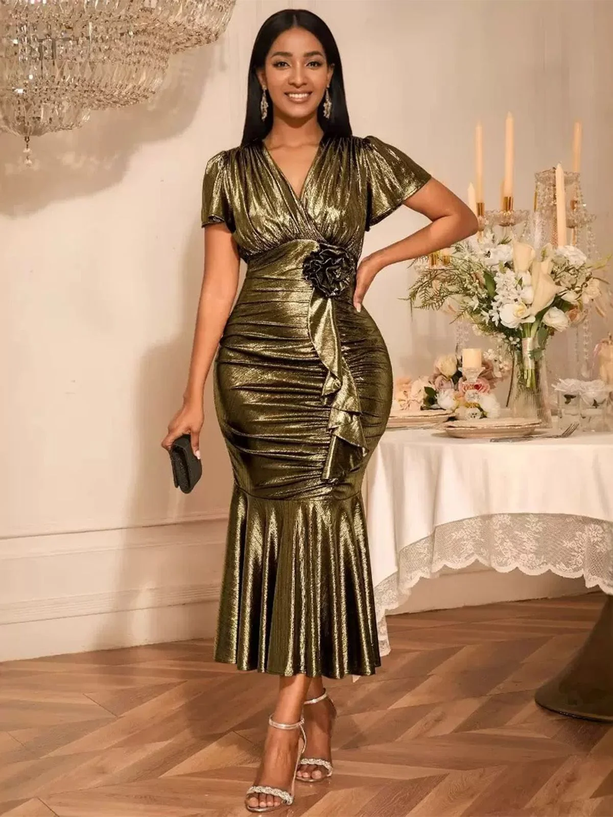 1930s Metallic Textured Floral Cinched Waist Fishtail Dress - Image 7