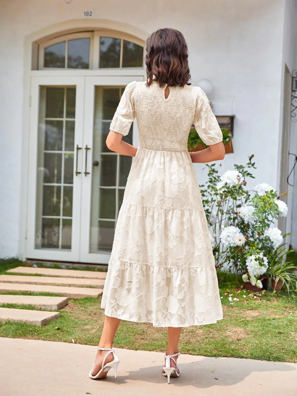 1930s Round Neck Puff Sleeve Wrinkle Dress - Image 24