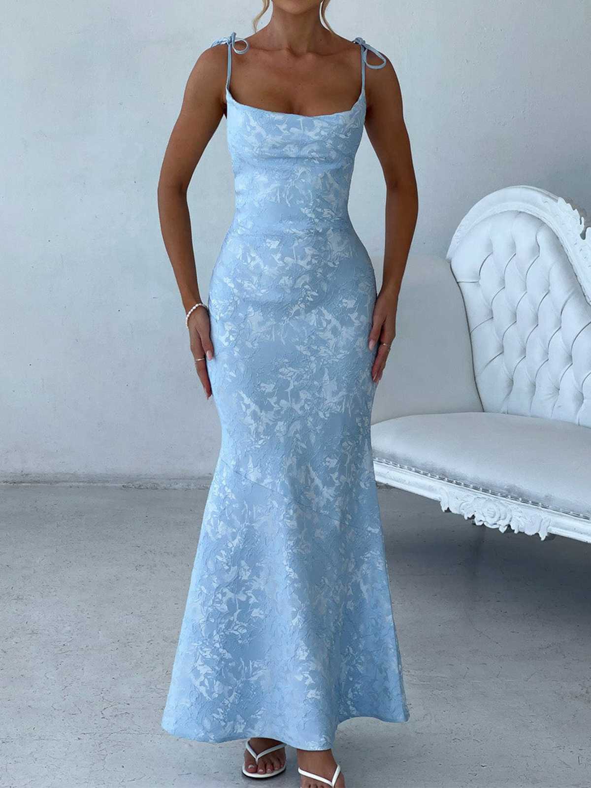 1930s Strap Floral Jacquard Mermaid Dress - Image 3