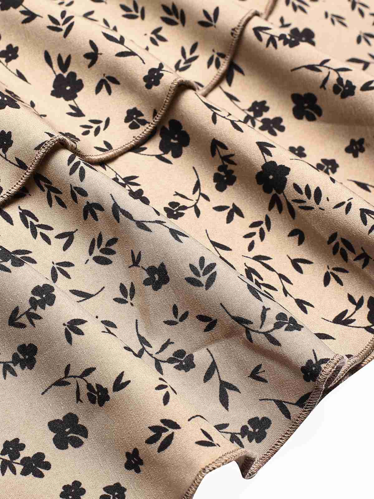 1930s Wrap V-Neck Patchwork Ruffle Dress - Image 6