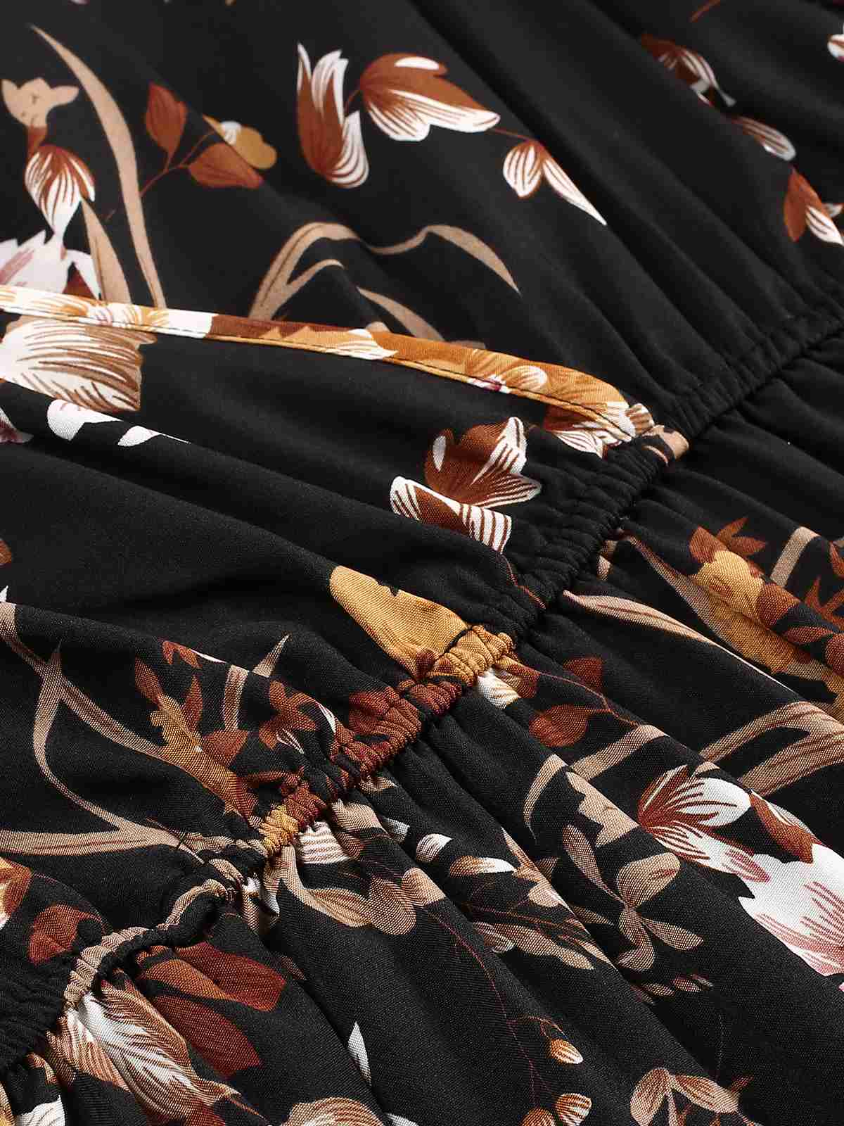 1940s Floral Print V-Neck Wrap Long Sleeve Dress - Image 4