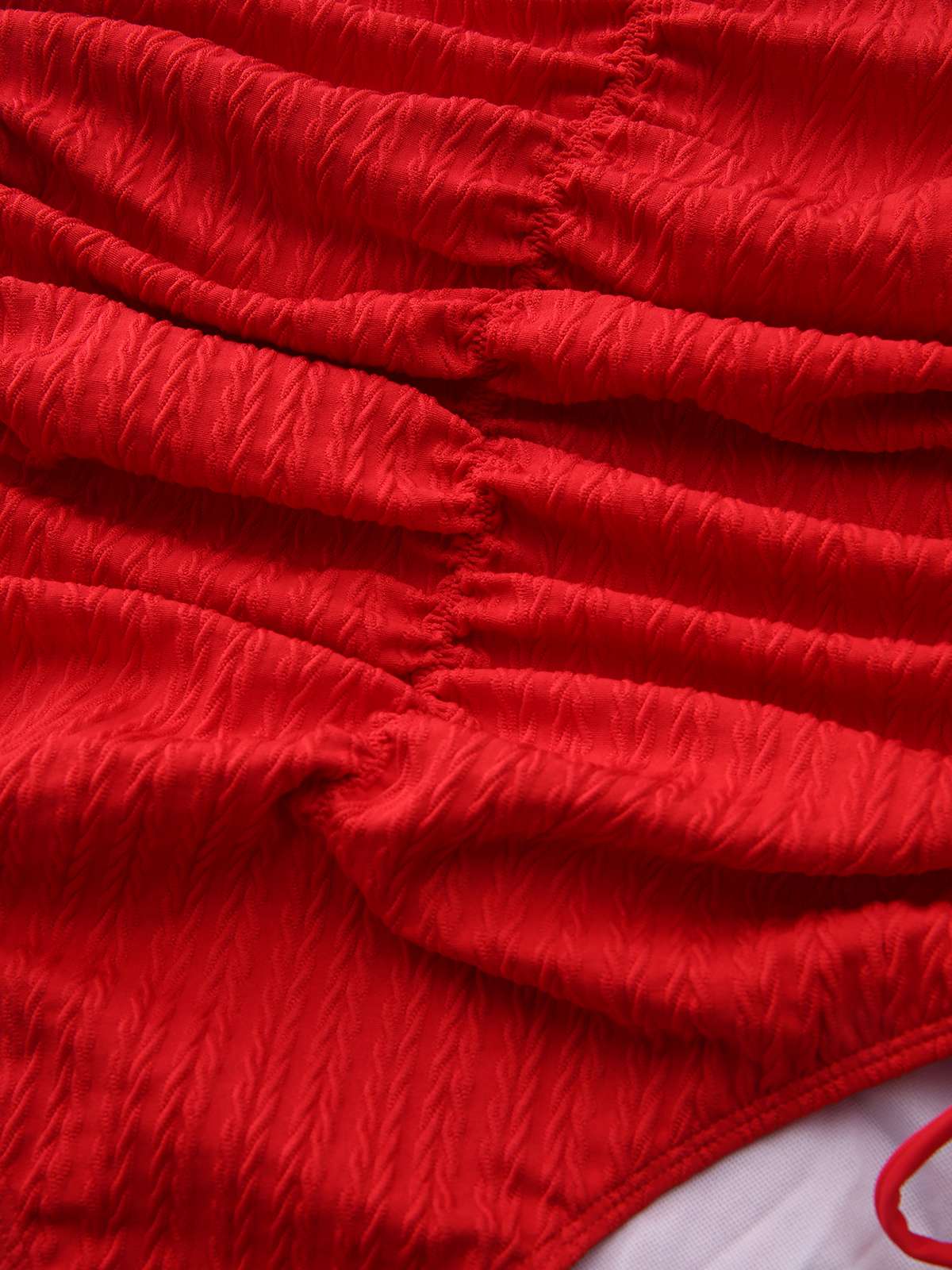 1940s Solid Ruched Spaghetti Strap One-Piece Swimsuit - Image 5