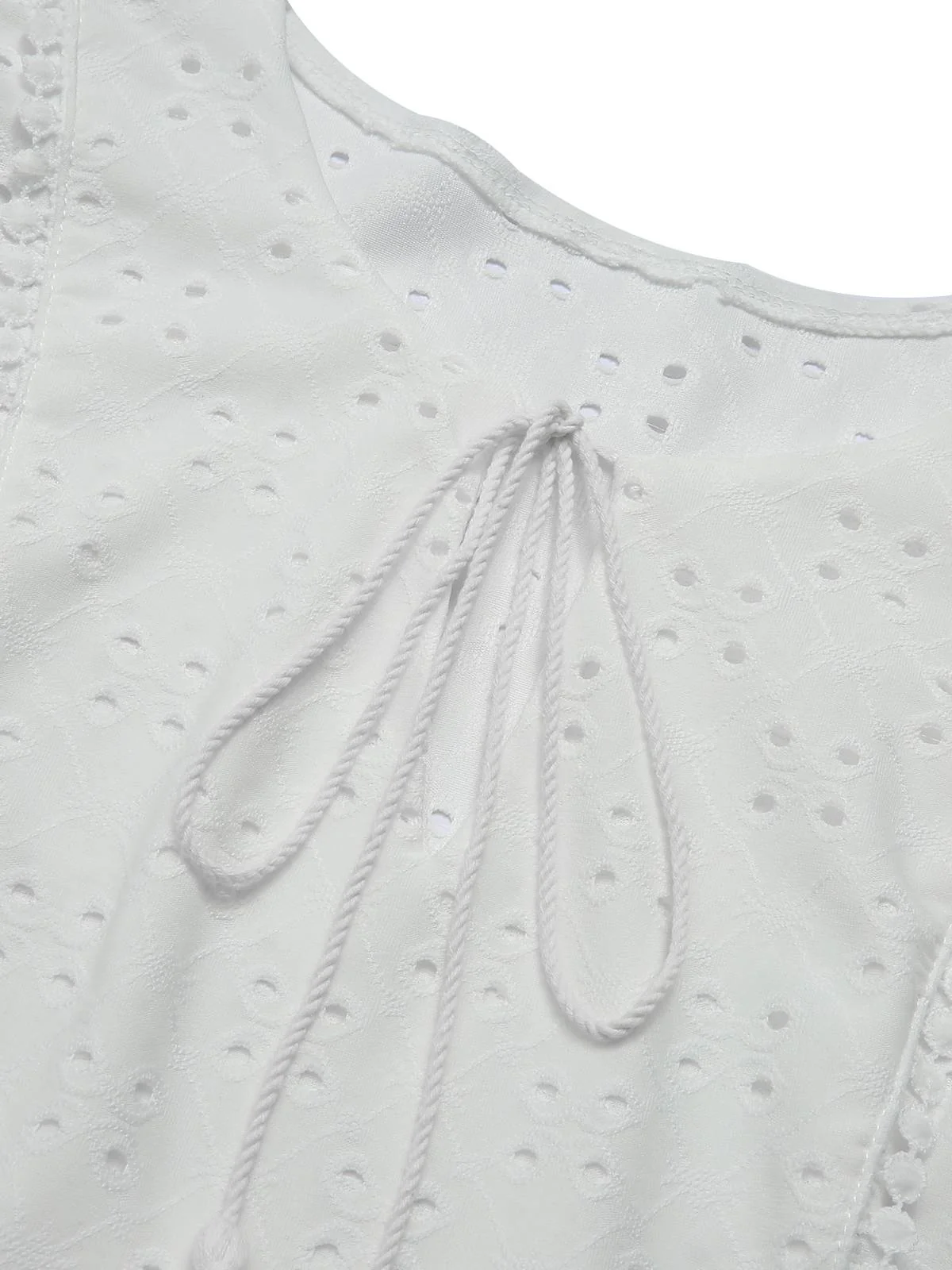 1940s Tie Front Eyelet Embroidered Blouse - Image 4