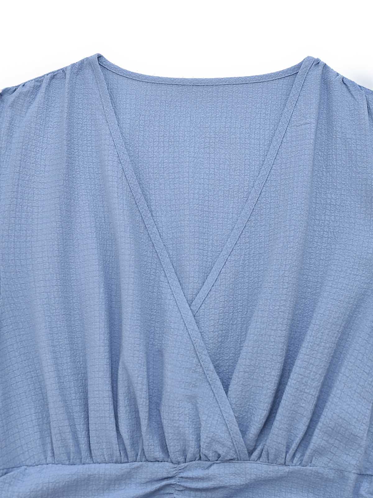 1940s V-Neck Ruffled Sleeve Slit Dress - Image 3