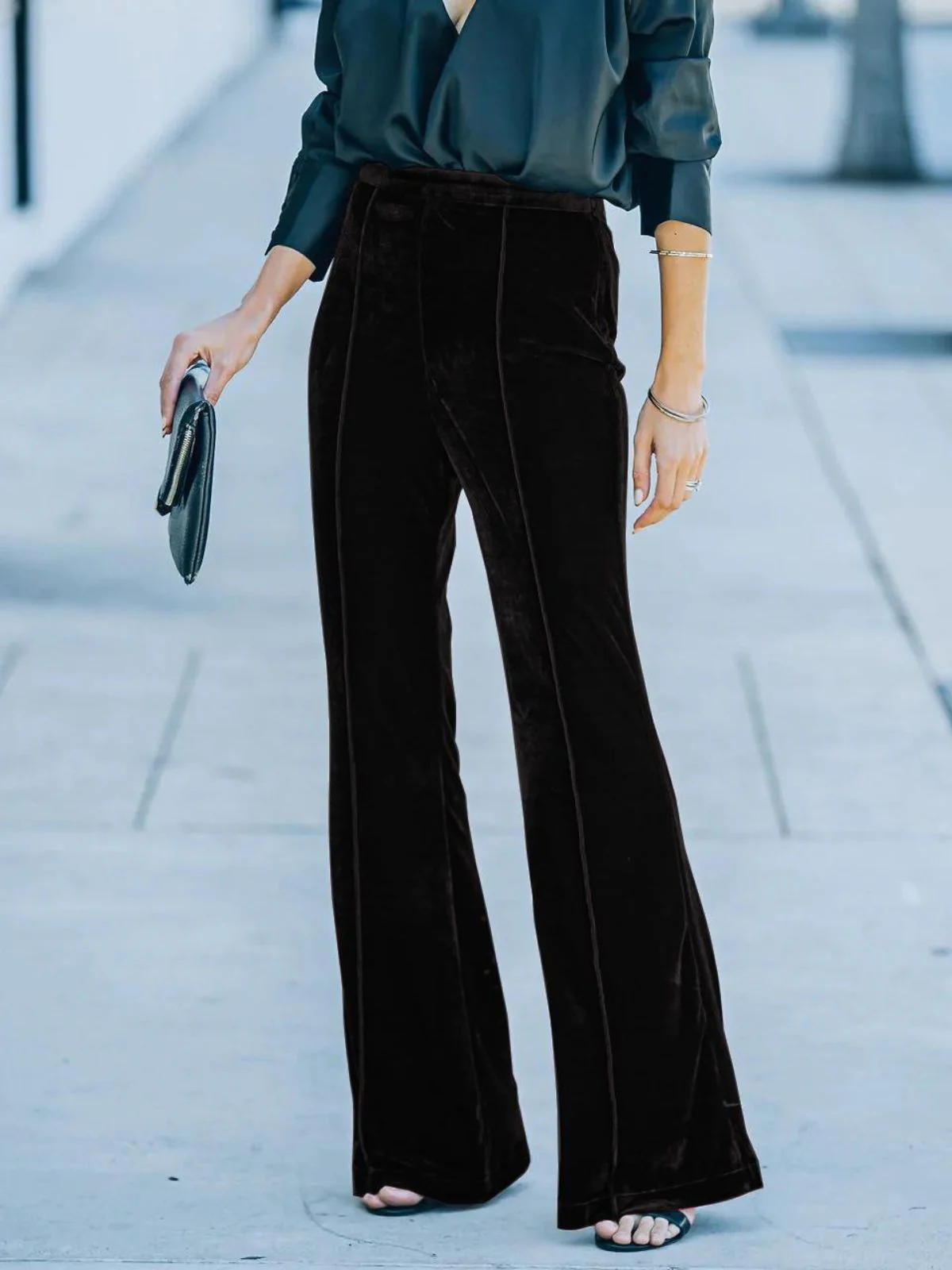 1940s Velvet High-Waist Solid Flare Pants - Image 9