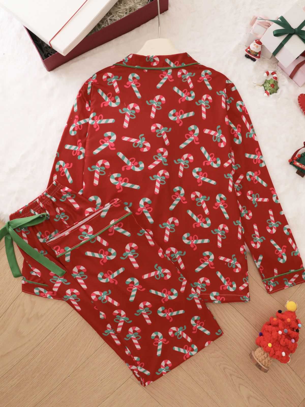 1950s Christmas Candy Cane Pajama Set - Image 11