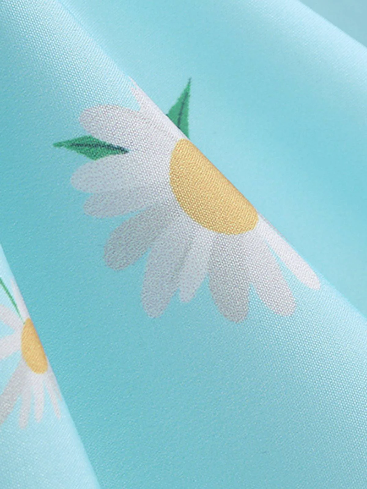 1950s Daisy & Strawberry Print Sleeveless Dress - Image 6
