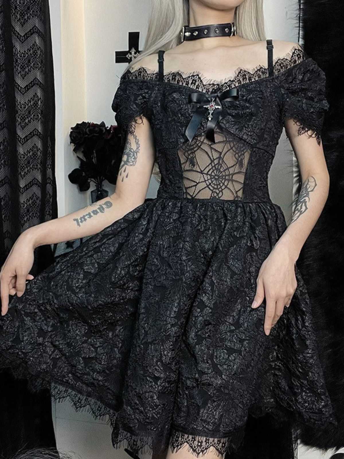 1950s Halloween Spider Web & Cross Textured Dress - Image 2