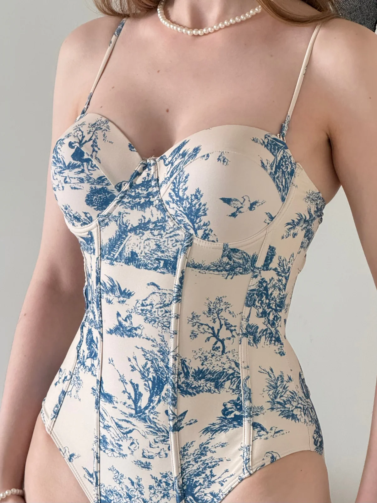 1950s Ink Floral Spaghetti Strap One-Piece Swimsuit - Image 3