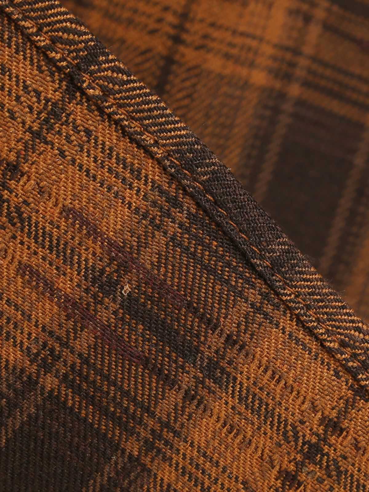 1950s Peter Pan Collar Plaid Swing Dress - Image 11