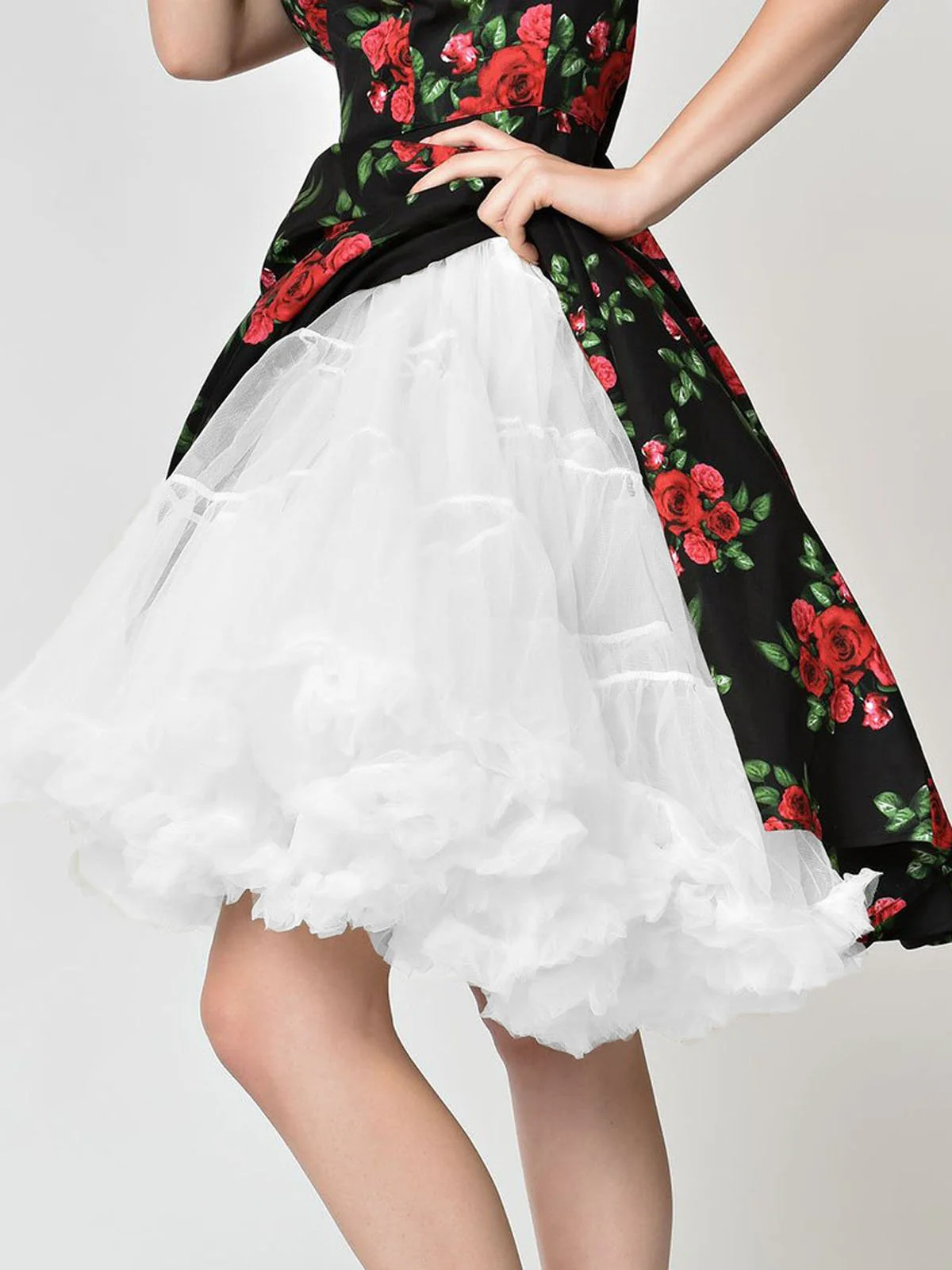 1950s Ruffled Petticoat Underskirt - Image 5