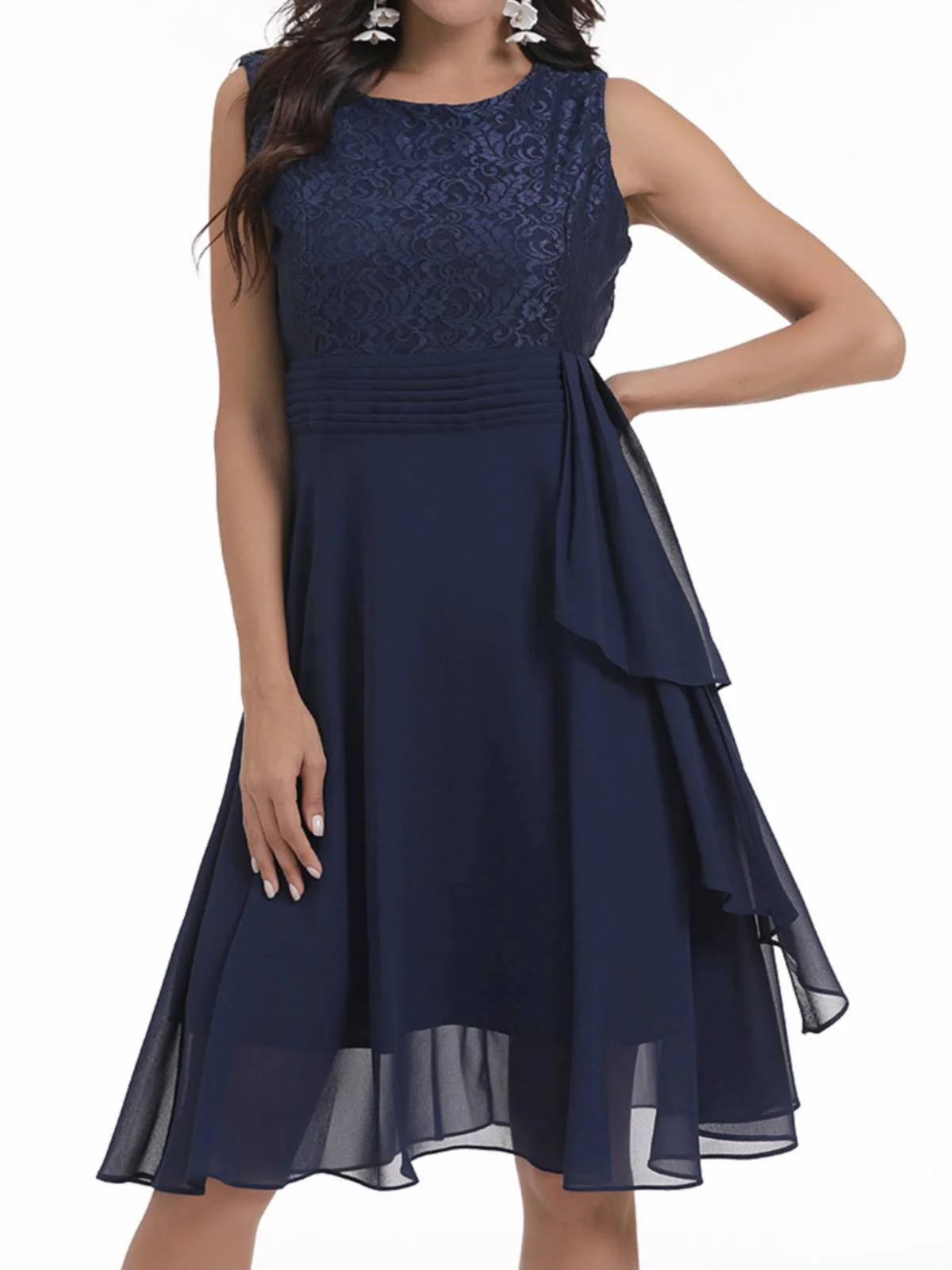 1950s Solid Lace Sleeveless Swing Dress - Image 13