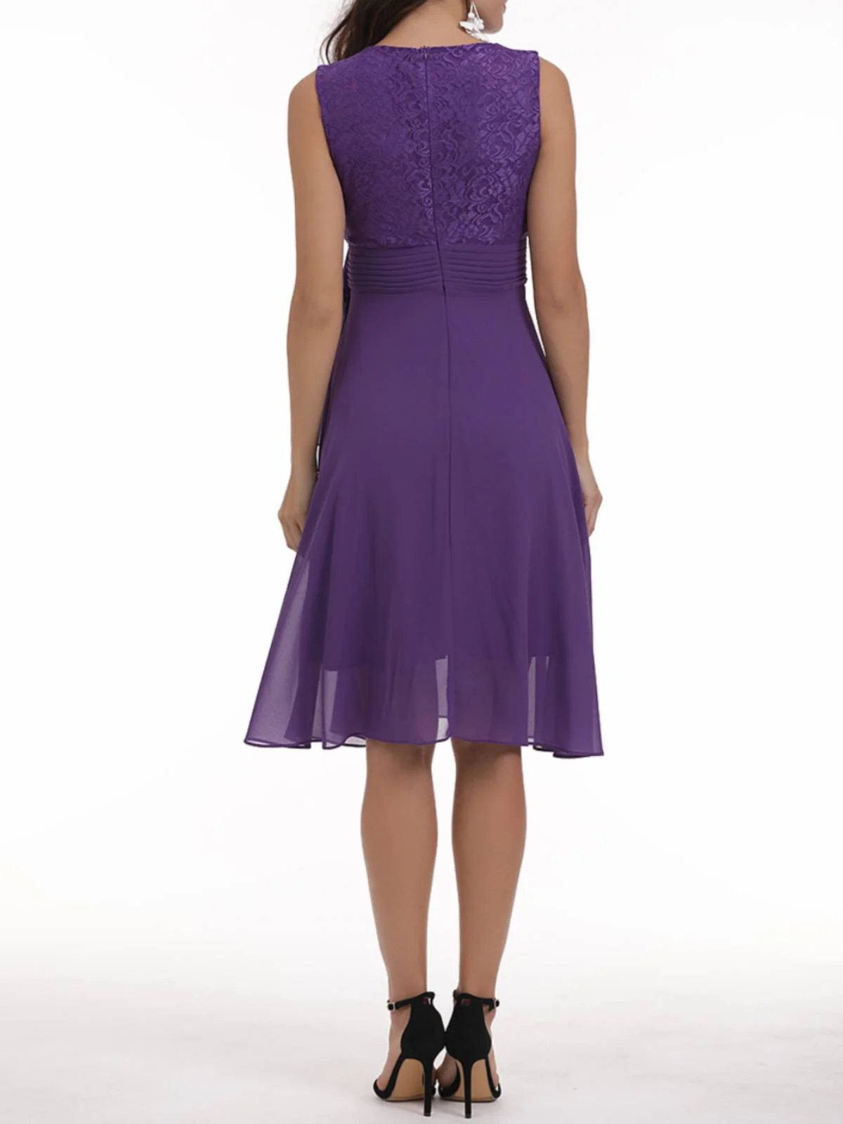 1950s Solid Lace Sleeveless Swing Dress - Image 5