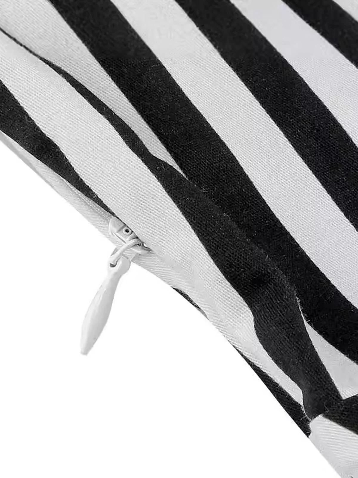 1950s Tie Neck Black & White Stripes Belted Dress - Image 3