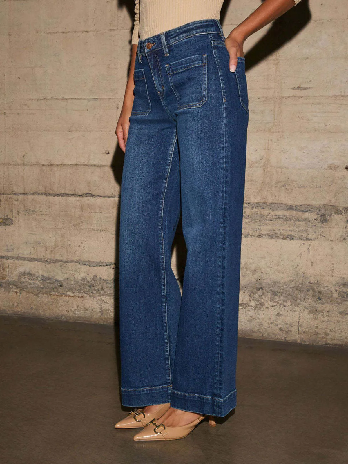 1960s High Waist Wide-Leg Patch Pocket Jeans - Image 2