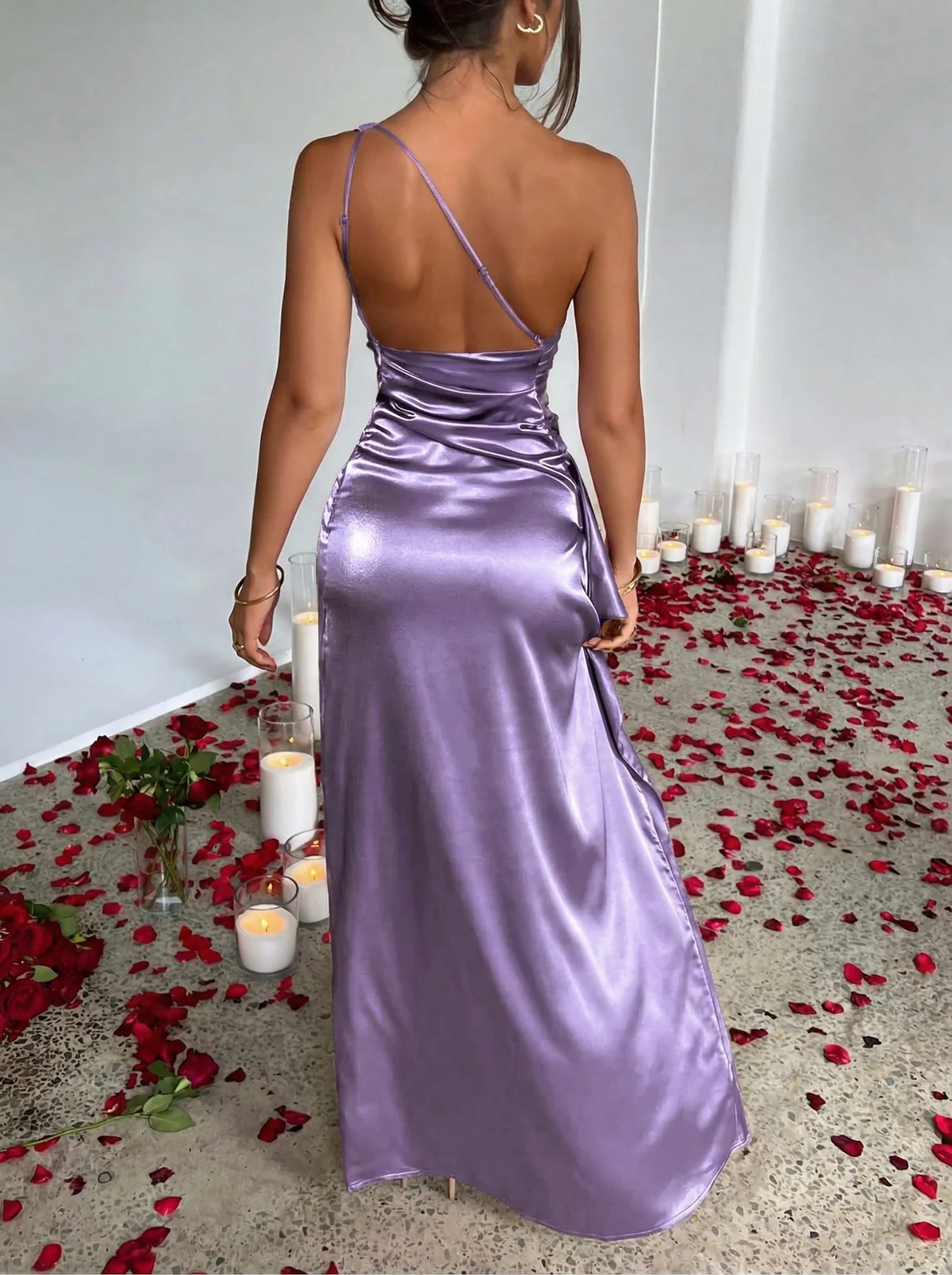 1960s One Shoulder Ruched Slit Satin Dress - Image 16