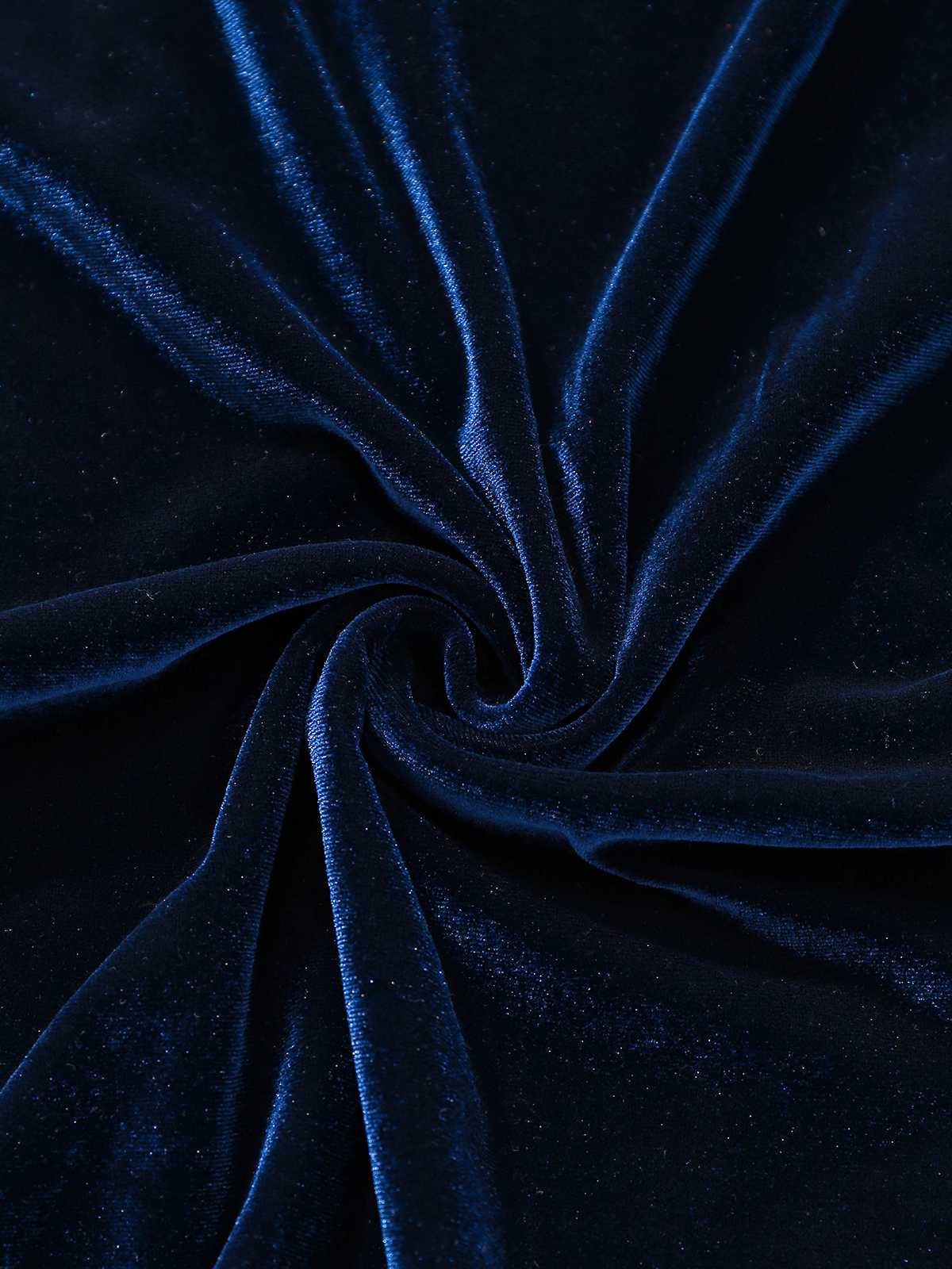 1960s Slip Velvet Lace Nightgown - Image 5