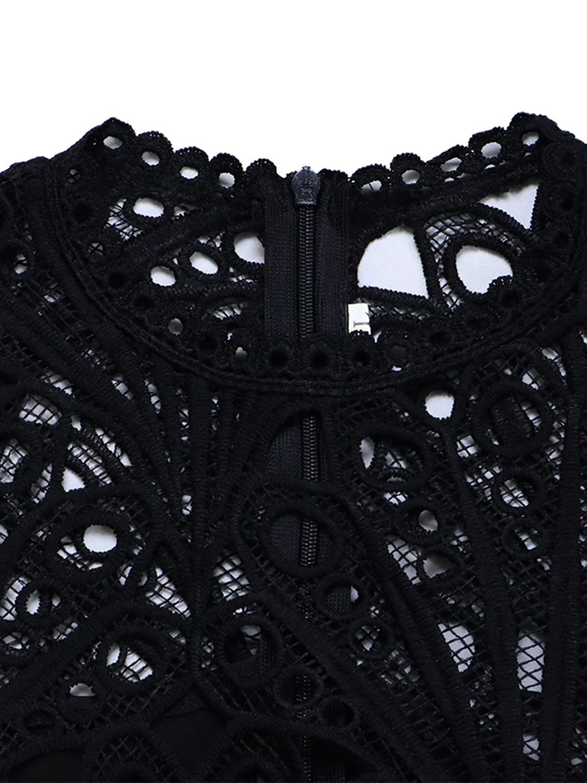 1960s Solid Lace Crochet Pleated Belted Dress - Image 4