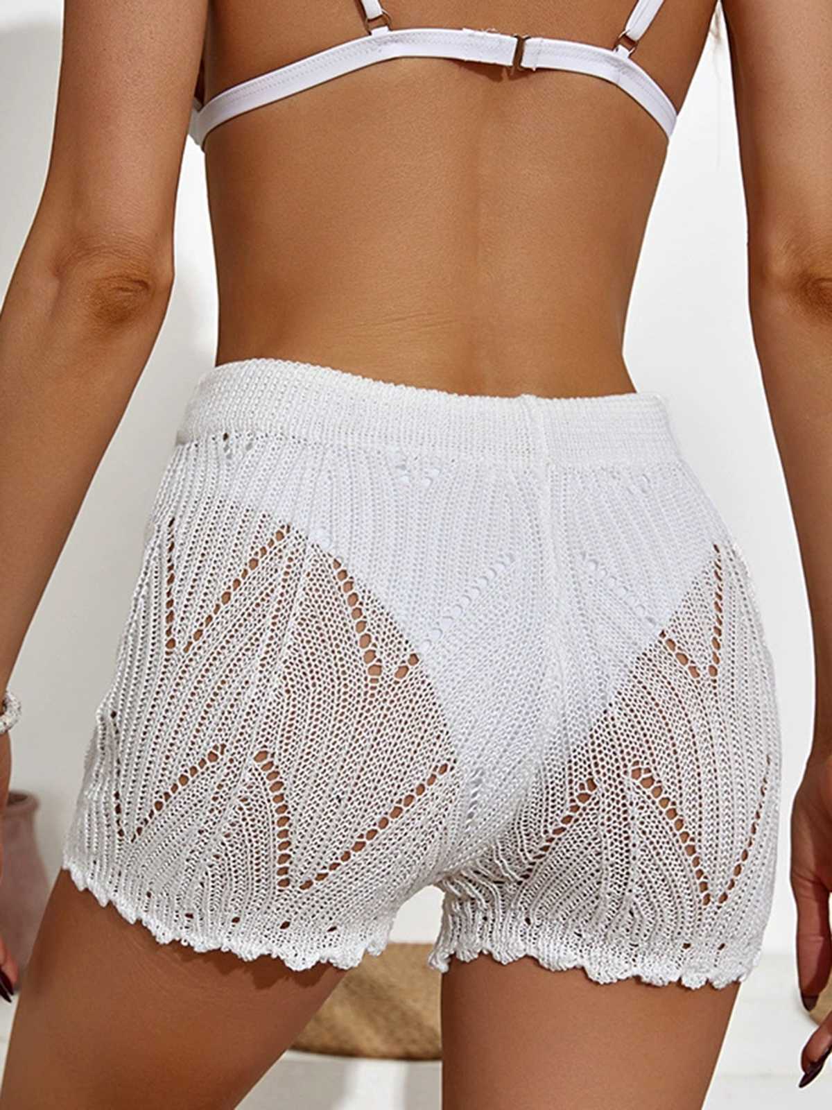 1960s Solid Lace-Up Hollow Crochet Shorts - Image 3