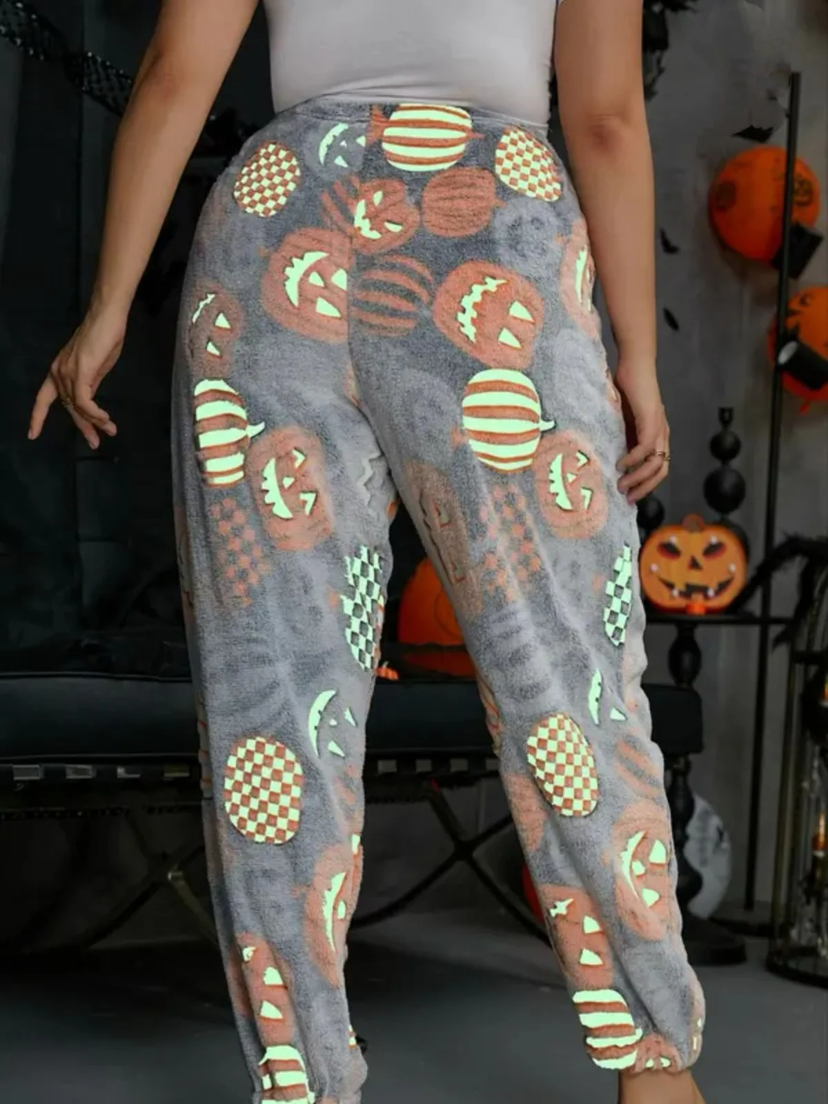 1970s Halloween Glowing Pumpkin Ghost Pajama Pants - Image 7