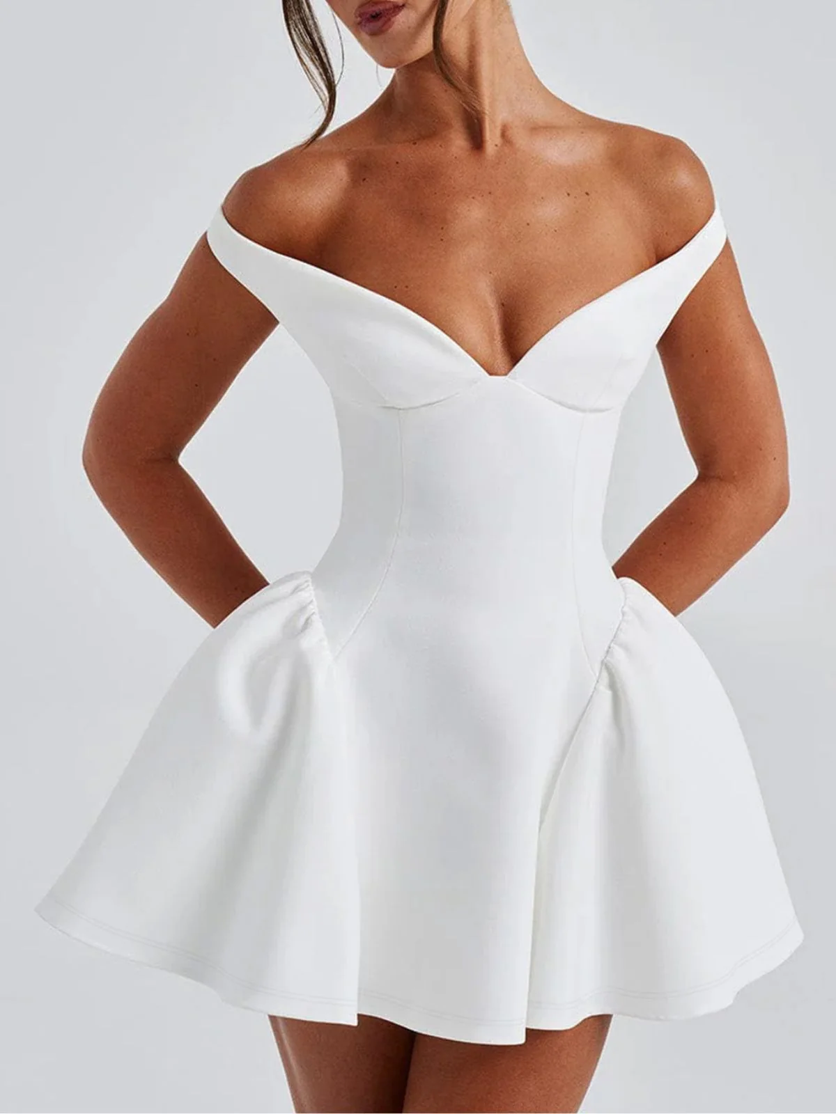 1970s Solid Off-Shoulder Deep V-Neck Skater Dress - Image 13