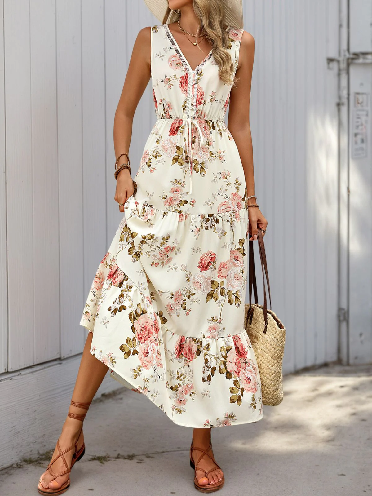 1970s V-Neck Boho Roses Tiered Dress - Image 4