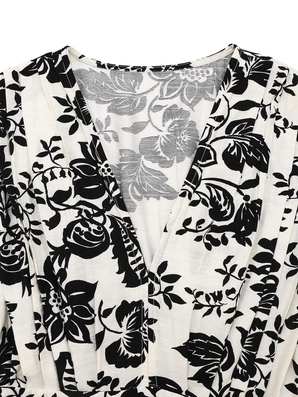 1970s V-Neck Floral Cap Sleeve Midi Dress - Image 3