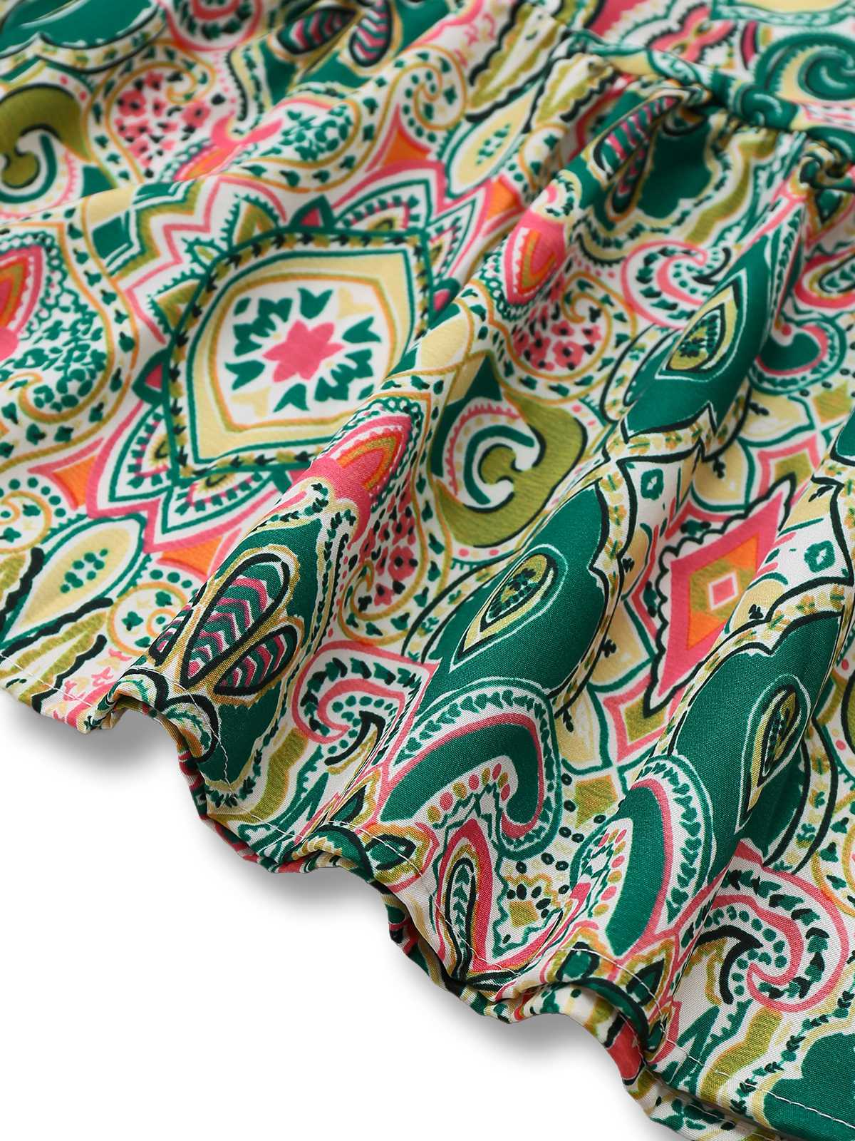 1970s V-Neck Paisley Print Ruffed Sleeve Dress - Image 5