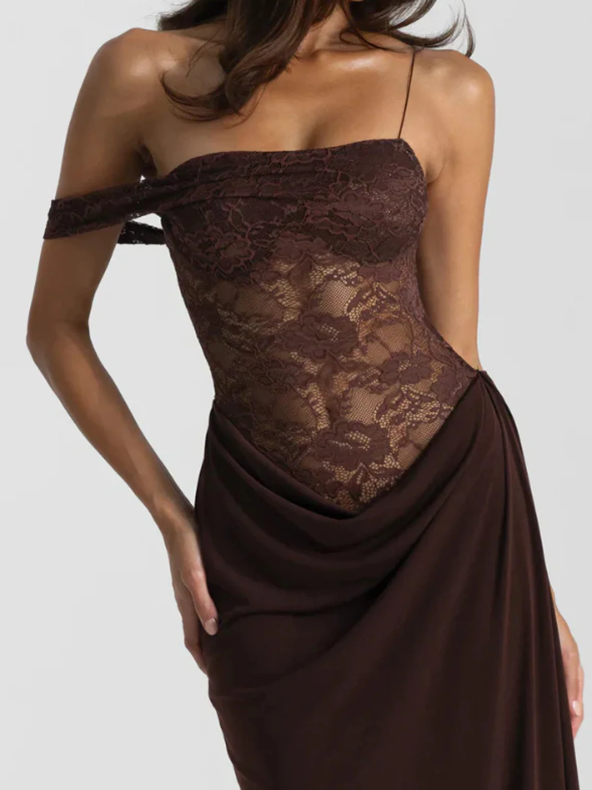 1980s Off-Shoulder Lace Bodice Maxi Dress - Image 3