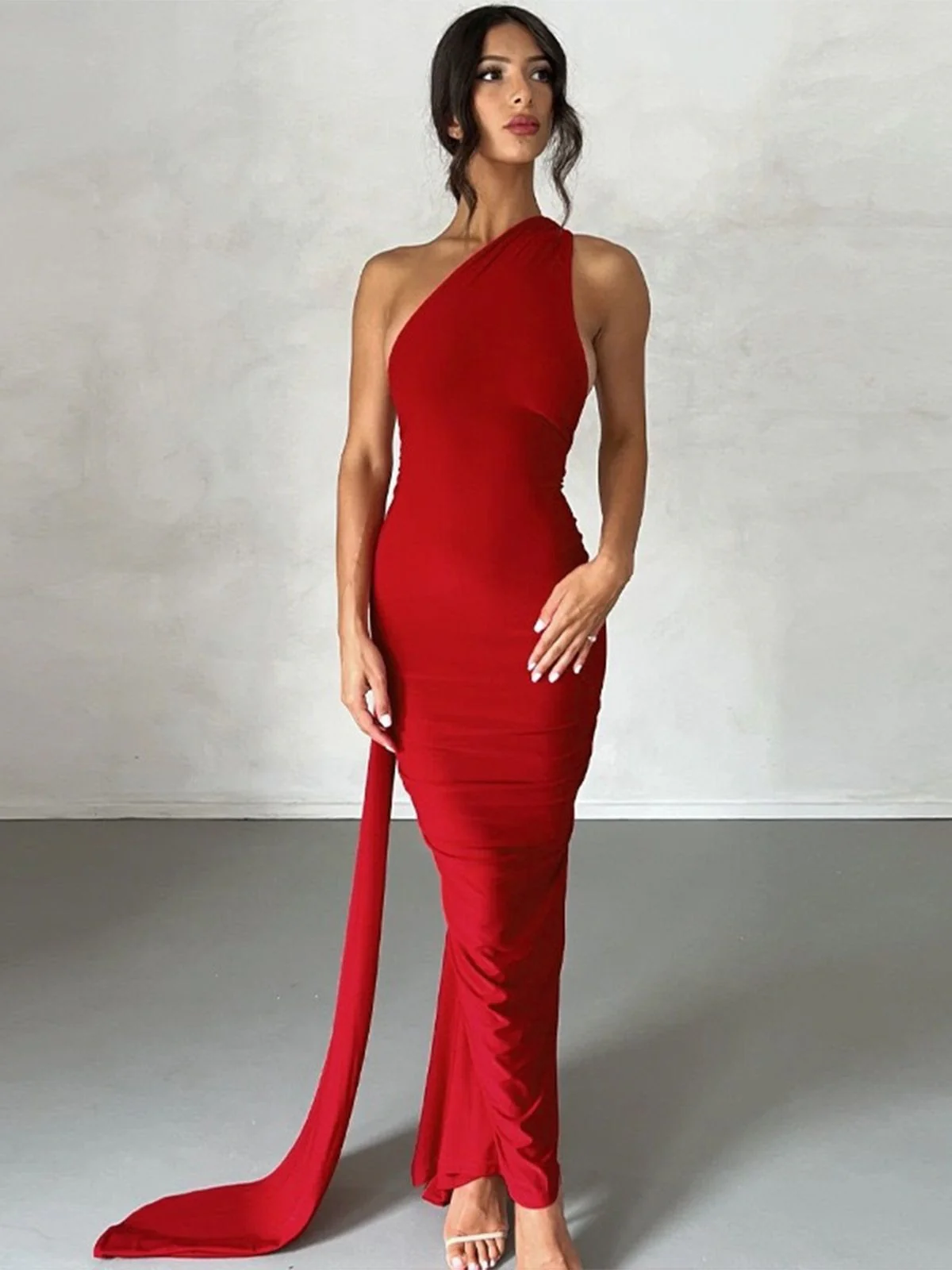 1980s Solid One-Shoulder Evening Backless Dress with Train - Image 3