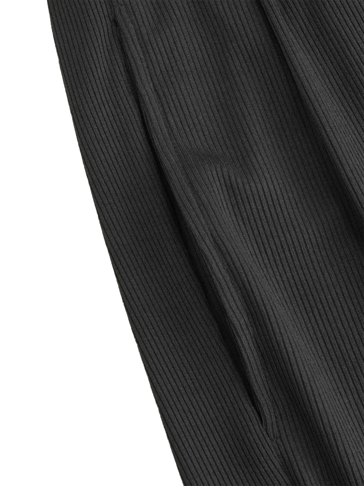1980s Solid Spaghetti Strap V-Neck Romper - Image 7