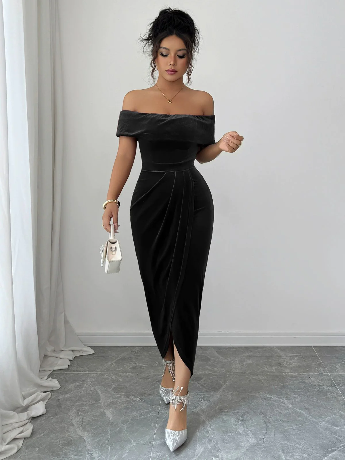 1980s Solid Velvet Off-Shoulder Midi Dress - Image 12