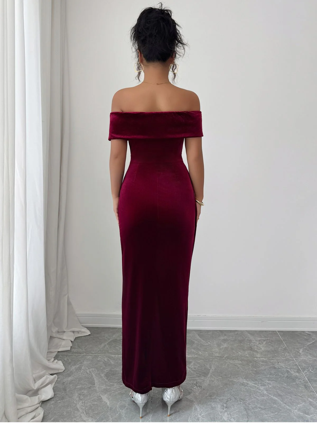 1980s Solid Velvet Off-Shoulder Midi Dress - Image 6