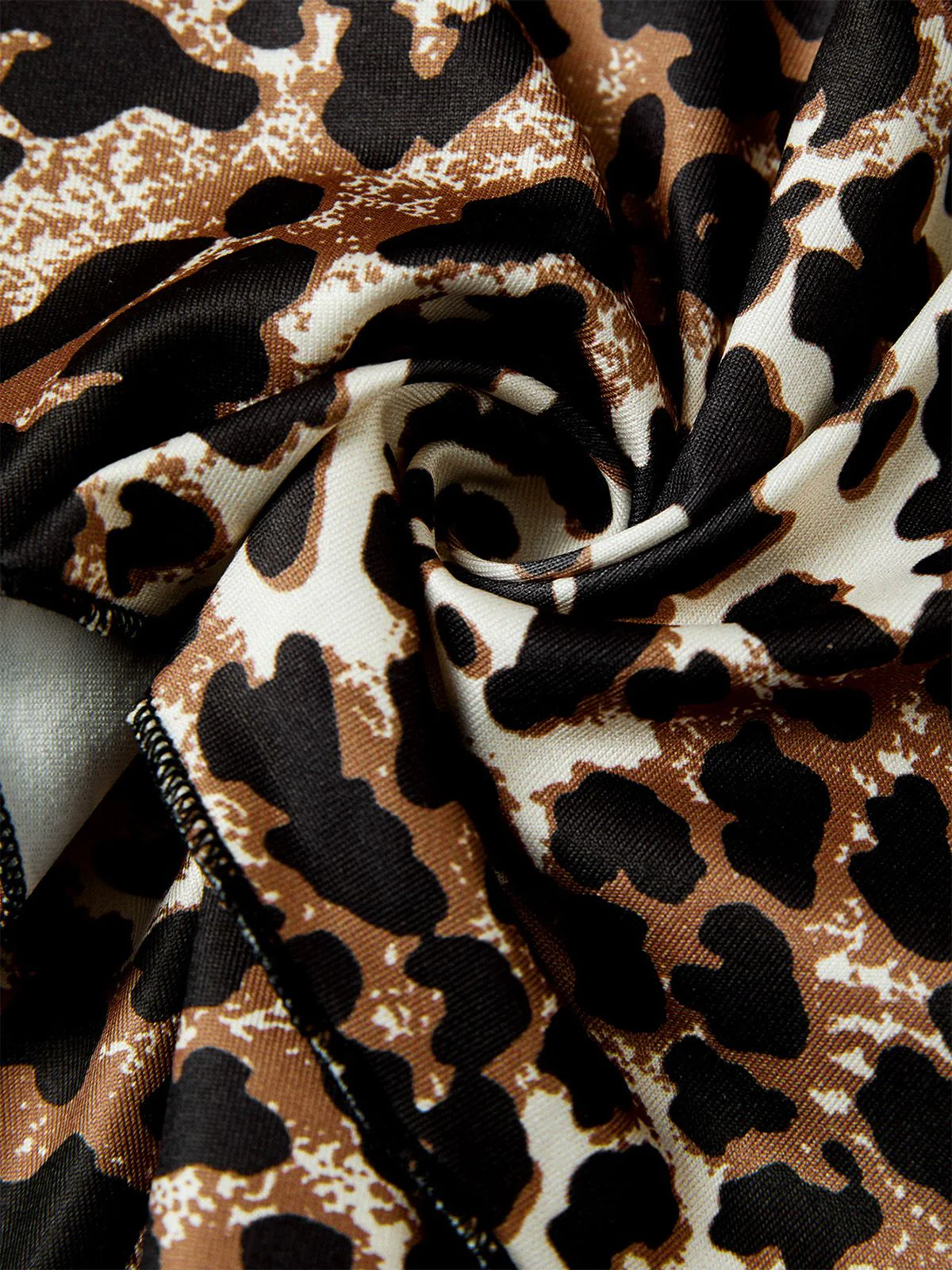 1980s Wrap Leopard Ruffle Tie Mini Dress - Image 4