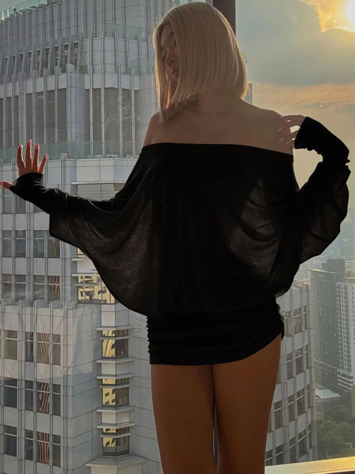 2000s Off Shoulder Ruched Batwing Mini Dress - Image 4