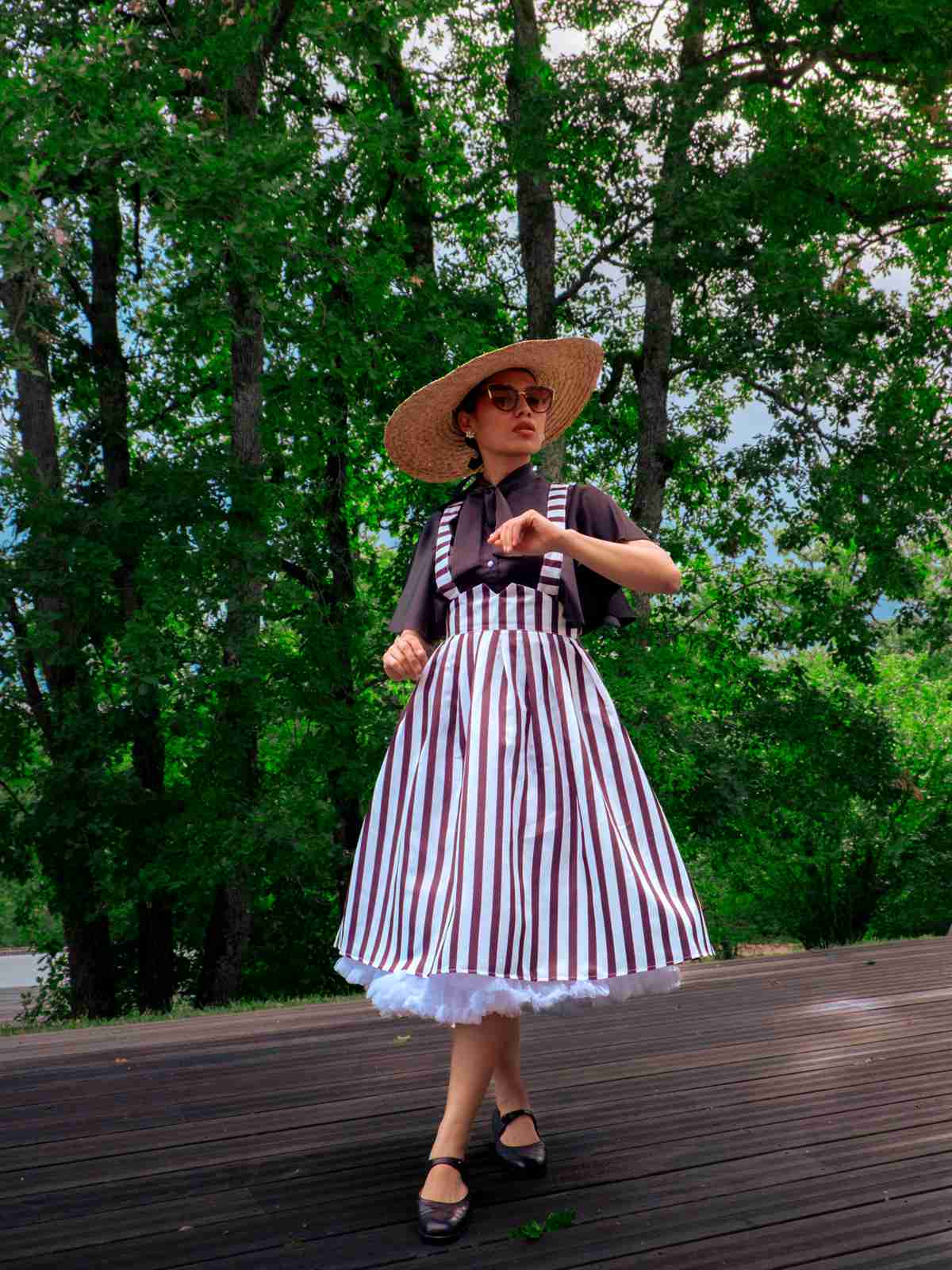 2PCS 1950s Black Solid Blouse & Suspender Skirt - Image 2