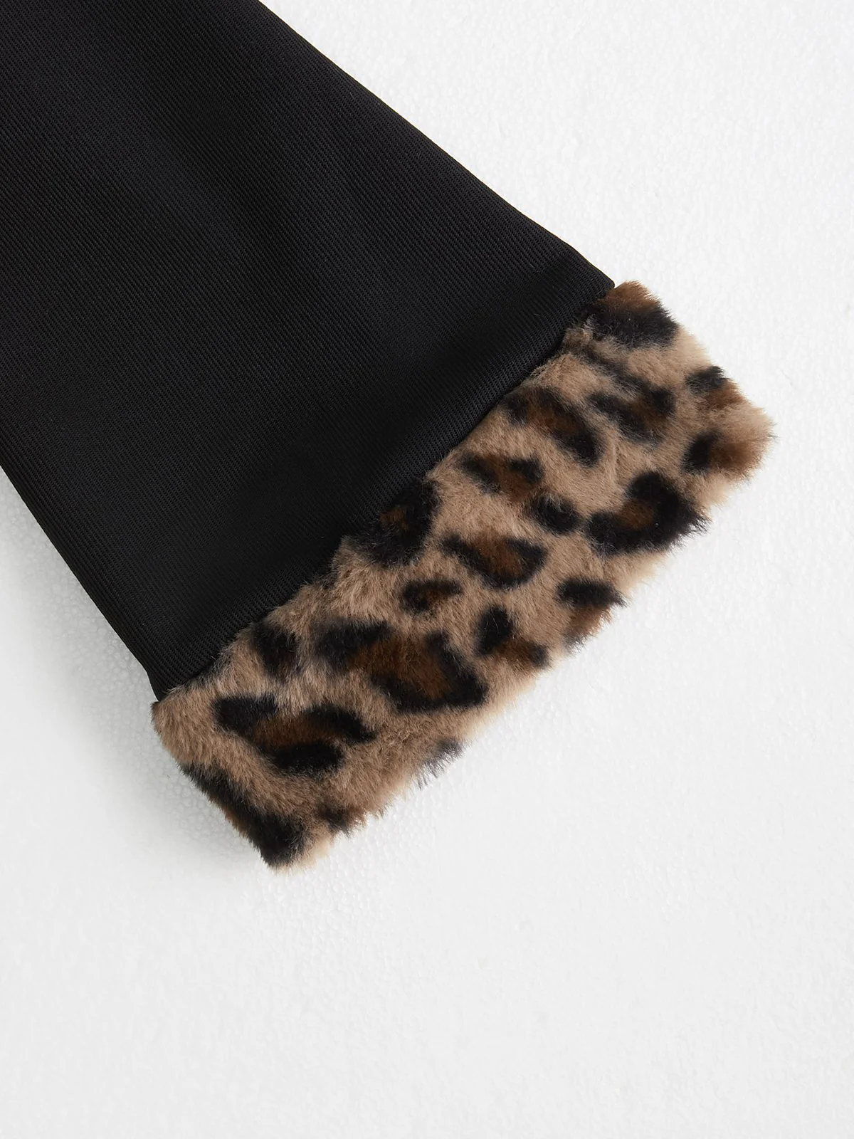 2PCS Black 1960s Plush Leopard Sweetheart Top & Skirt & Coat - Image 5