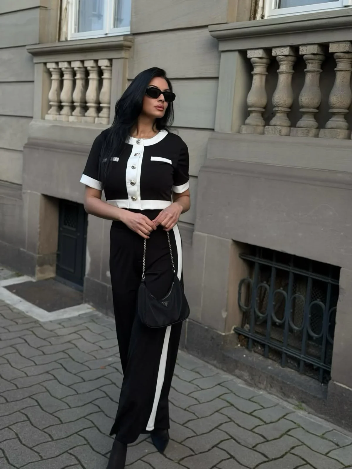 2PCS Black 1960s Solid Buttoned Top & Pants - Image 2