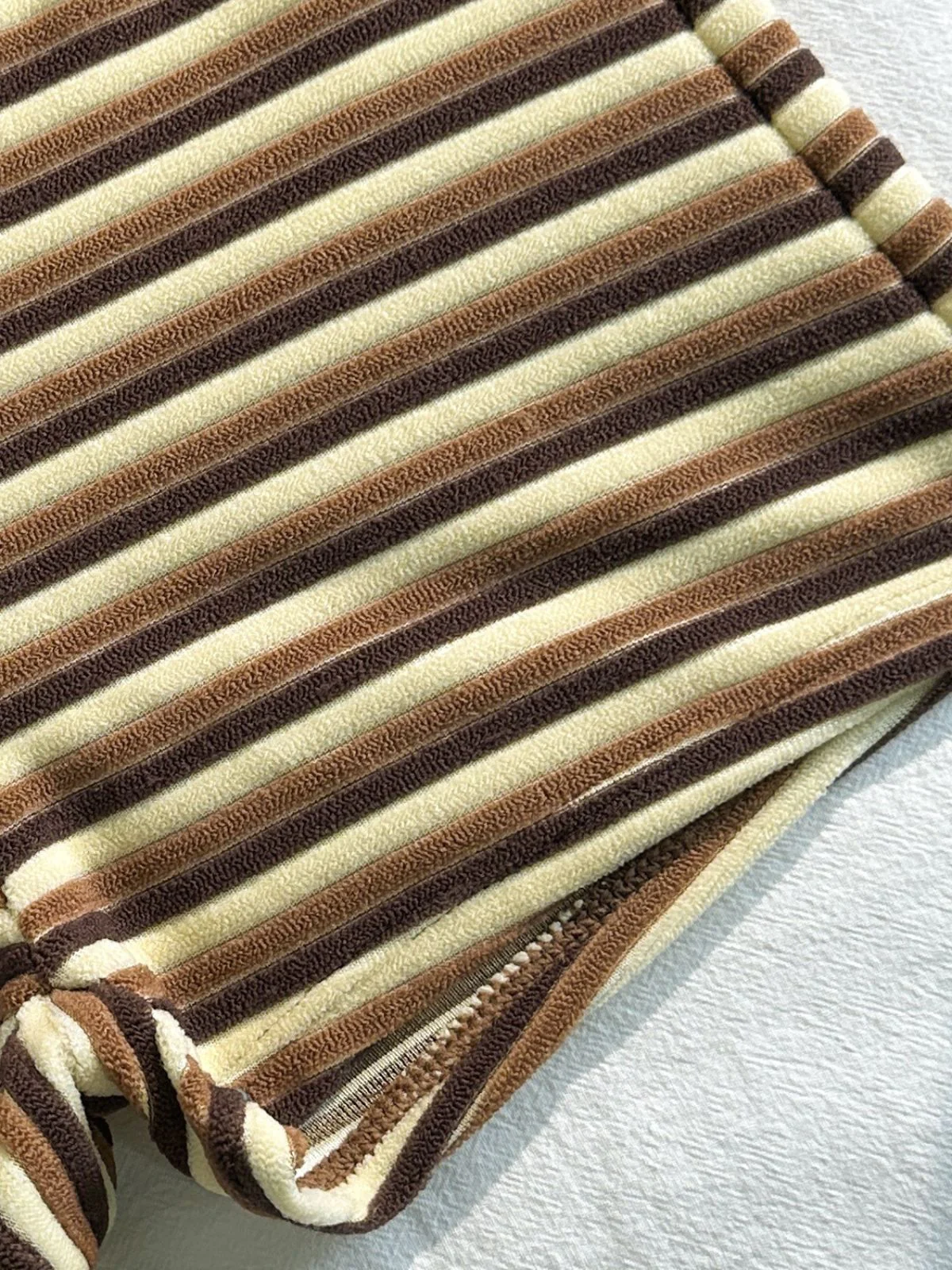 2PCS Brown 1950s Striped Terry Halter Bikini & Shorts - Image 5