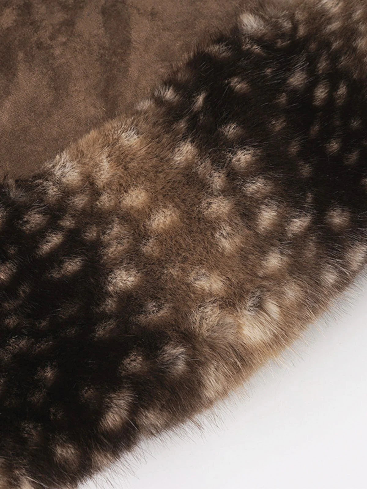 2PCS Brown 1980s Deer Faux Fur-Trimmed Crop Top & Skirt - Image 10