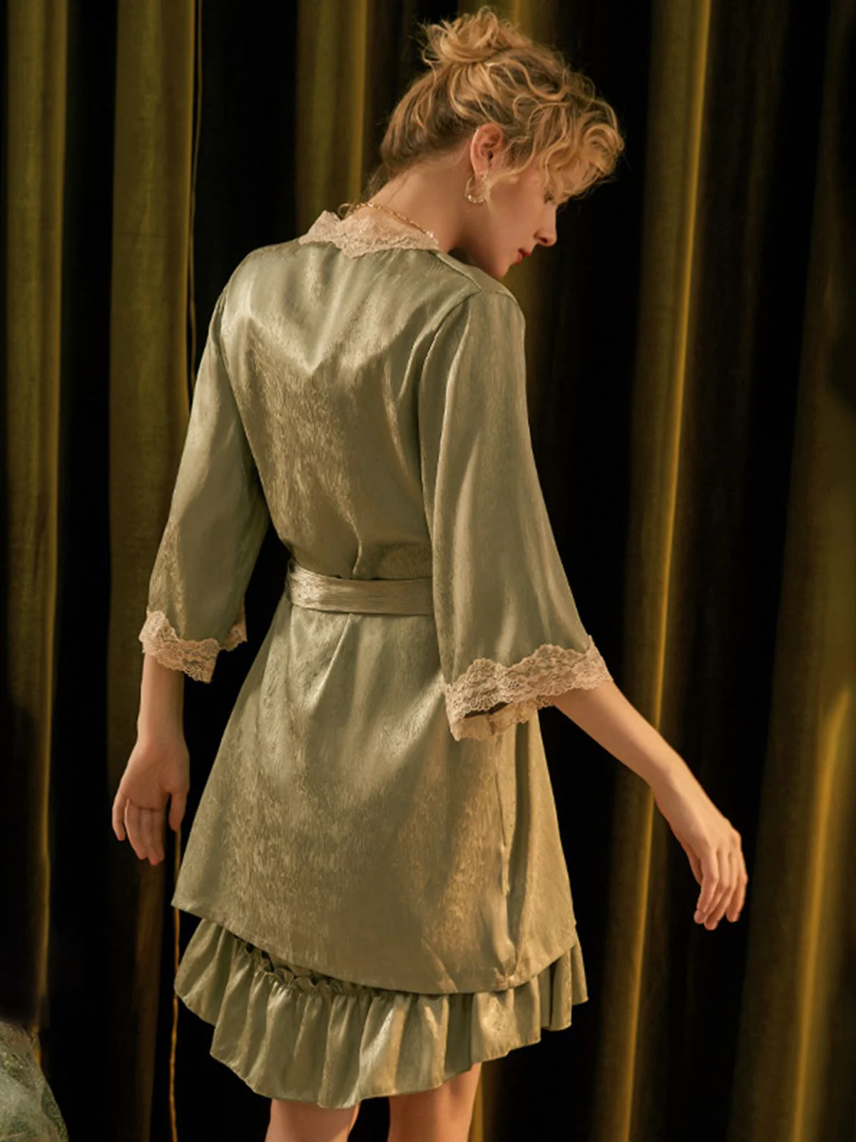 2PCS Green 1950s Guipure Lace Nightgown & Robe - Image 4