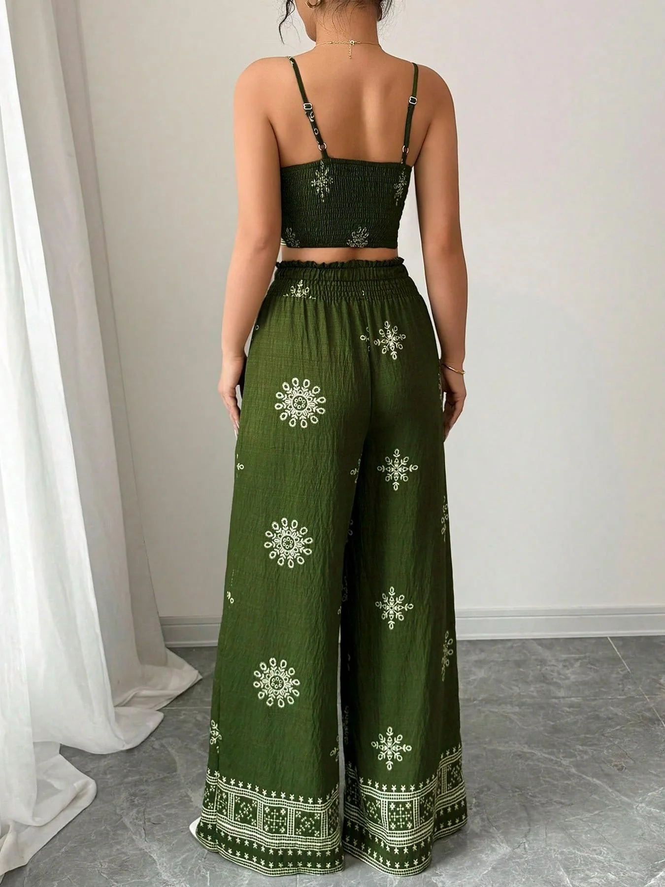 2PCS Green 1970s Floral Print Spaghetti Strap Top & Pants - Image 6