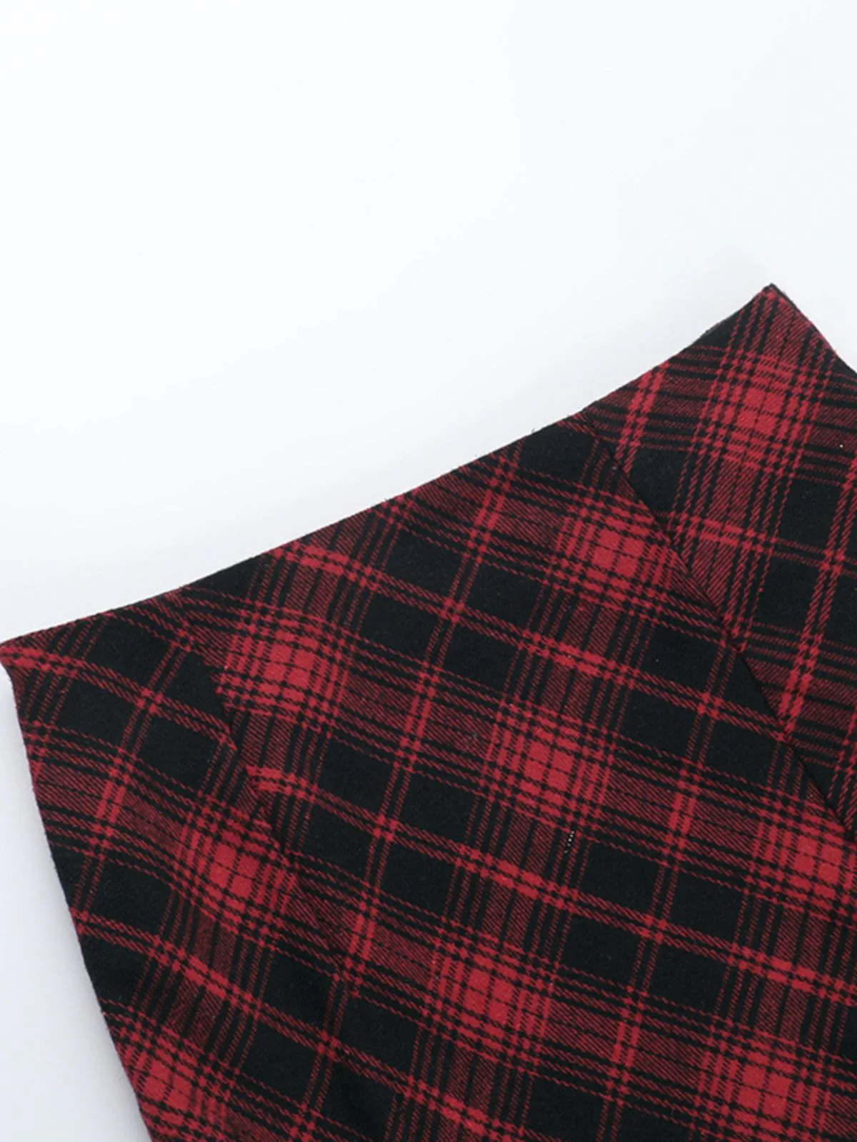 2PCS Red 1980s Plaid Smocked Top & High-Low Hem Skirt - Image 14