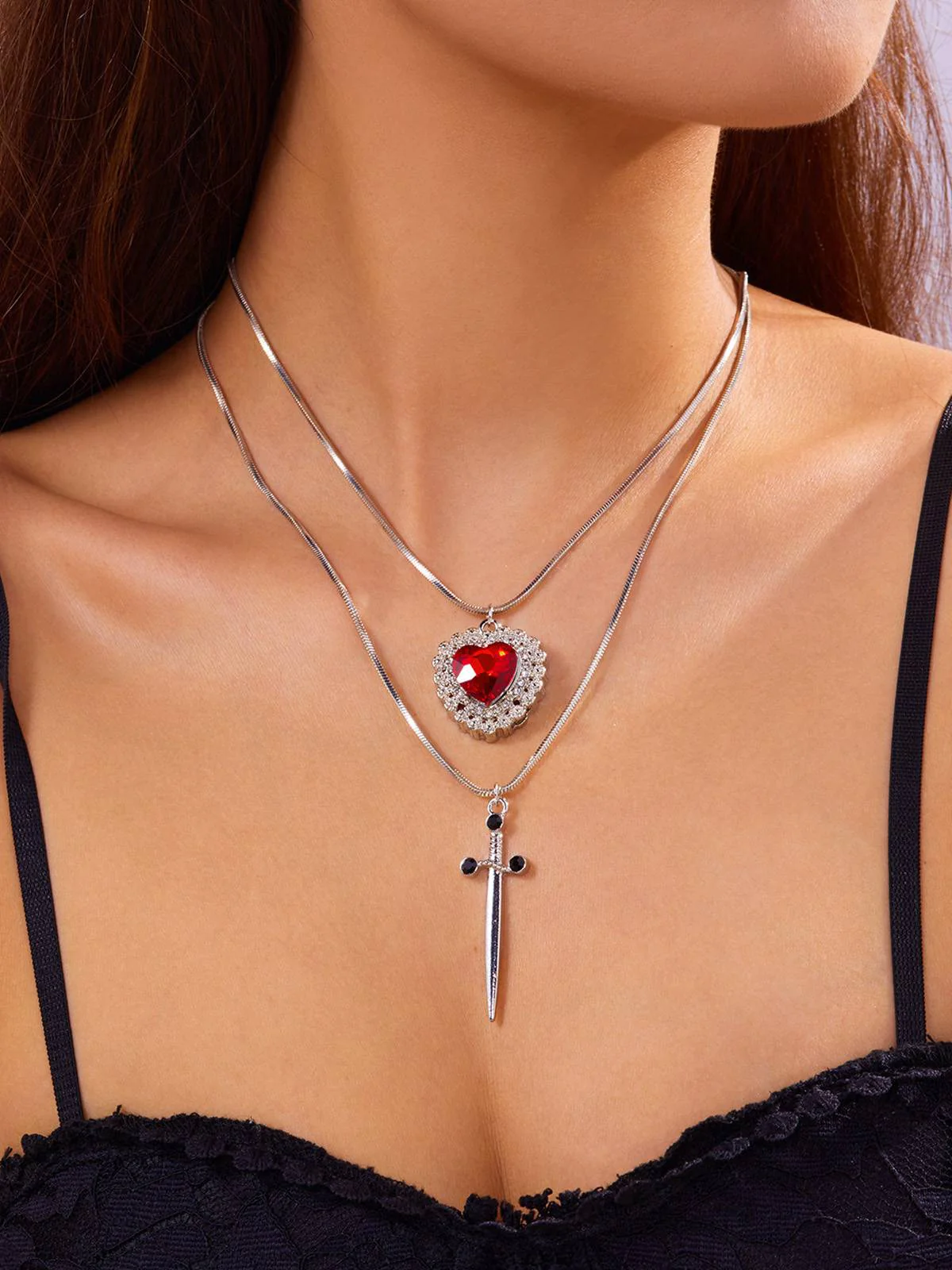 2PCS Vintage Rhinestone Heart-Shaped Ruby & Sword Necklace - Image 6