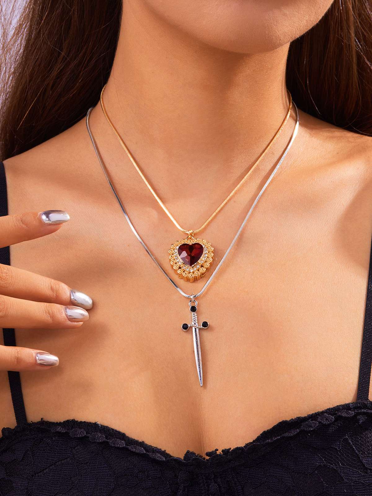 2PCS Vintage Rhinestone Heart-Shaped Ruby & Sword Necklace - Image 7