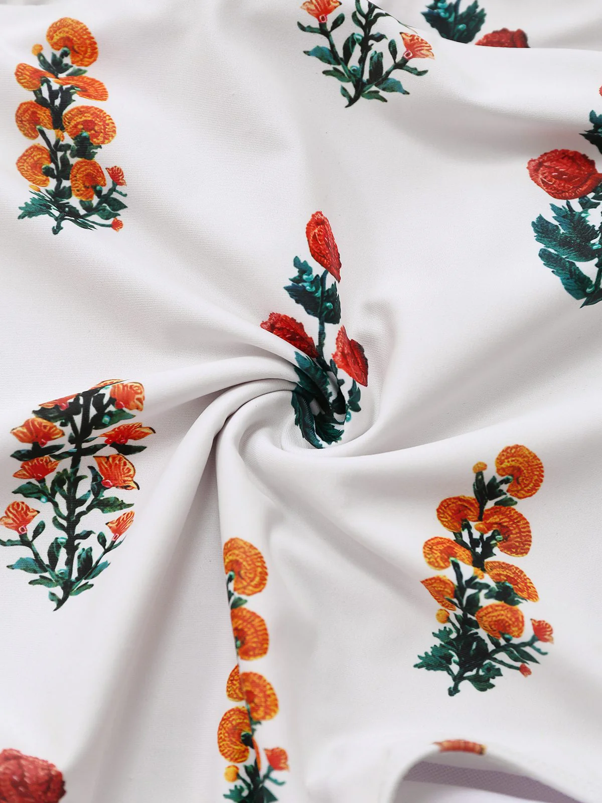 2PCS White 1960s 3D-Flower Spaghetti Straps Swimsuit & Cover-Up - Image 5